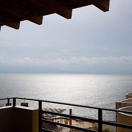 Appartement Jon'S Penthouse à Saranda Extérieur photo